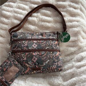 NWT Sakroots Crossbody Sienna Spirit plus Matching Card Case
